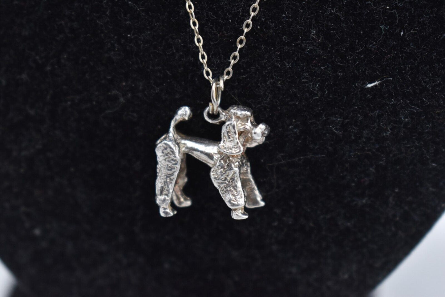 Vintage Sterling Silver 925 Poodle Dog Pendant Necklace – 46cm, 6.15g